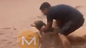 Video: Un hombre arriesga la vida para salvar a un perro de un intenso raudal en Capiatá