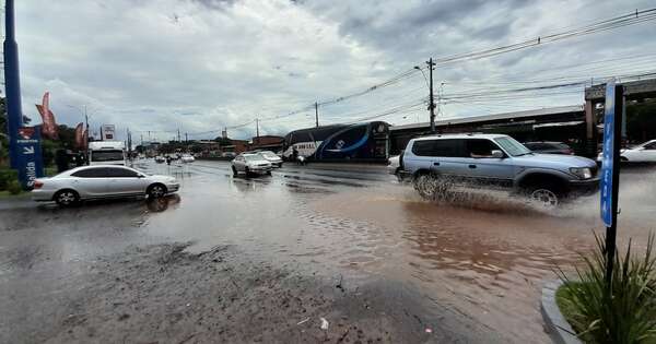 La Nación / Lluvias y tormentas se extenderán hasta la noche