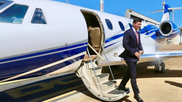 Santi Peña viaja hoy a Miami para participar en cumbre convocada por Donald Trump