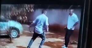 Diario HOY | Intendente agrede con latigazos a periodista