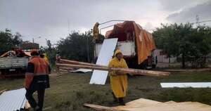 Diario HOY | Asisten a familias del Bañado afectadas por el temporal