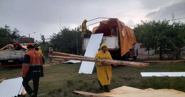 Diario HOY | Asisten a familias del Bañado afectadas por el temporal
