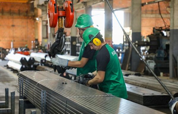 Industria manufacturera sumó 28.000 empleos formales en el último cuatrimestre