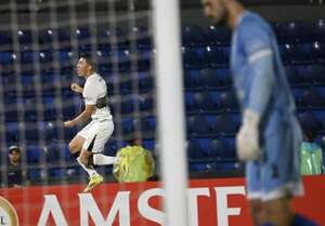 Rubén Lezcano: “Muy feliz por un nuevo gol y la clasificación” - Olimpia - ABC Color