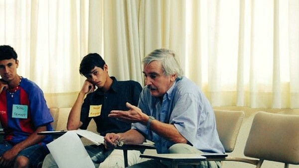 Homenajean a Tomás Palau y presentan investigaciones sobre las mujeres frente al agronegocio