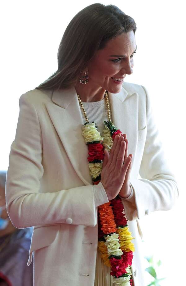 Kate Middleton visitó un templo hindú en Leicester - Gente - ABC Color