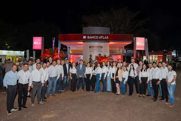 Noche Atlas reunió a clientes del sector agro en la Expo Canindeyú 2026 - Empresariales - ABC Color