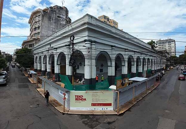 Avanzan obras de restauración y puesta en valor del histórico edificio La Recova, con apoyo de Itaipú | DIARIO PRIMERA PLANA