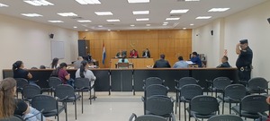 Inicia juicio por feminicidio ocurrido en Natalio: mujer fue asesinada frente a sus tres hijos
