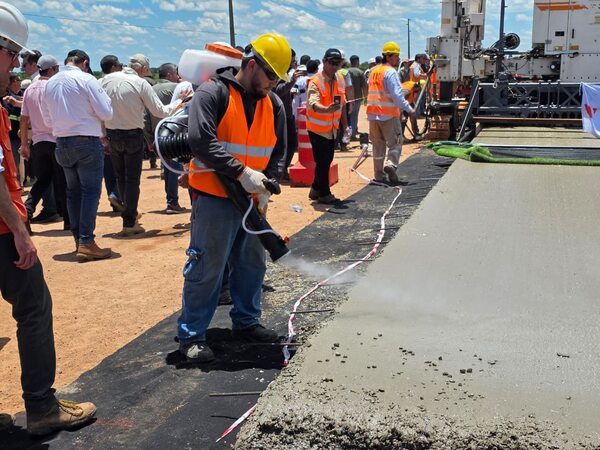 Ley de pavimento enfrenta obstáculos por deudas del Estado con constructoras