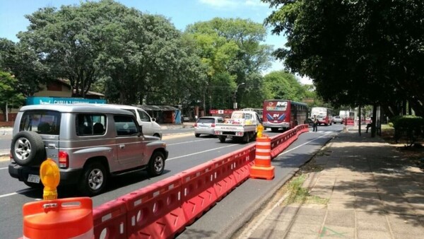 PMT de San Lorenzo ordena tránsito en acceso al campus de la UNA