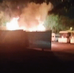 Segundo incendio golpea a empresa de transporte: esta vez se quemaron cinco vehículos - ABC en el Este - ABC Color