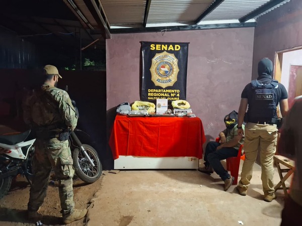 Canindeyú: Senad desarticula foco de microtráfico y decomisa cocaína, marihuana y cera - ADN Digital