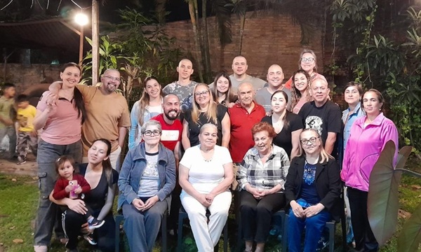 Una comilona solidaria para acompañar la lucha de un joven padre ovetense - OviedoPress