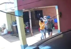 Popular / Bandidos se llevaron G. 25 millones en violento asalto a un almacén