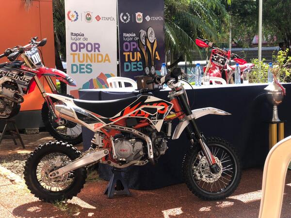 El rugir de motores de las motos vuelve a Itapúa: lanzan el Campeonato Regional de Velocross 2026