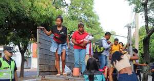 La Nación / Indígenas de Caaguazú llegaron a Asunción para exigir acceso al agua