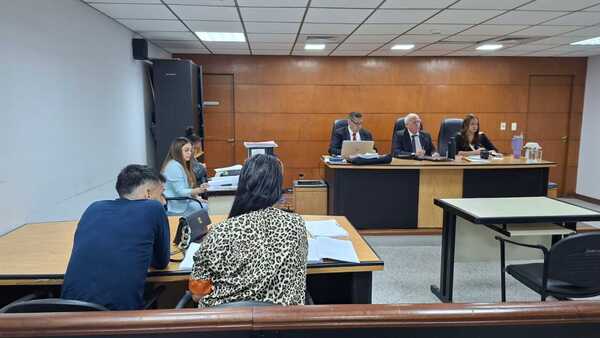 Siguió juicio oral por supuesto feminicidio ocurrido frente a una niña de 5 años