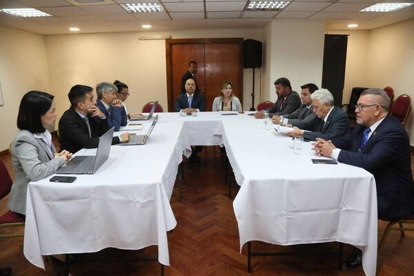 Gremios judiciales y representantes del MEF analizaron proyecto de reforma de la Caja Fiscal