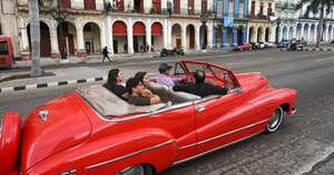 La Nación / Trump dice a CNN que Cuba “va a caer dentro de poco”