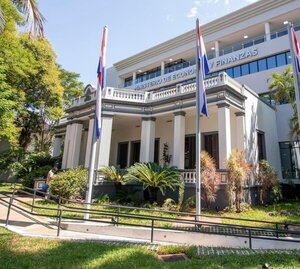 Militares retirados endurecen postura contra reforma de la Caja Fiscal y cuestionan al MEF