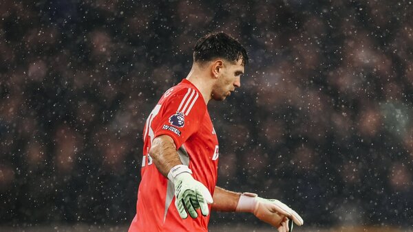 El 'Dibu' Martínez, en riesgo de sanción por promocionar apuestas