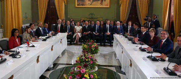 Venezuela y EE.UU. acuerdan reanudar relaciones diplomáticas - ADN Digital