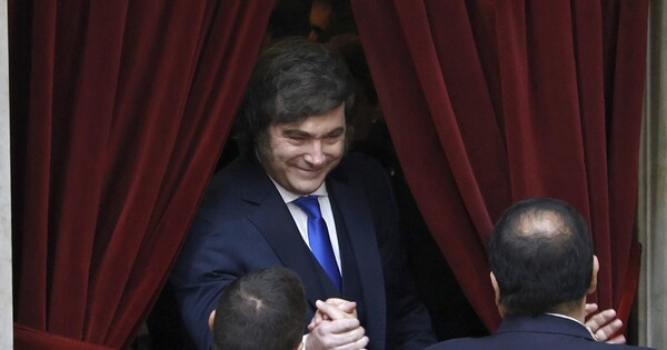 La privatización ferroviaria de Milei reaviva la presión para romper el monopolio del transporte en Encarnación