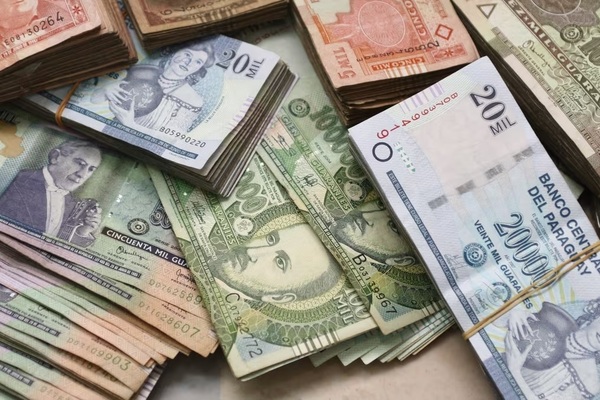 Sistema financiero paraguayo inicia 2026 con crecimiento del crédito y los depósitos, según el BCP