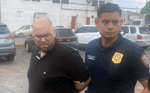 Cae por coima y extorsión el jefe de Clínica Forense de la Fiscalía - Noticiero Paraguay