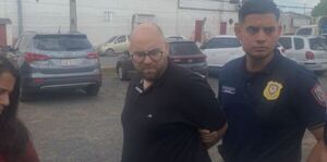 Cae jefe de Clínica Forense por presunta coima y extorsión