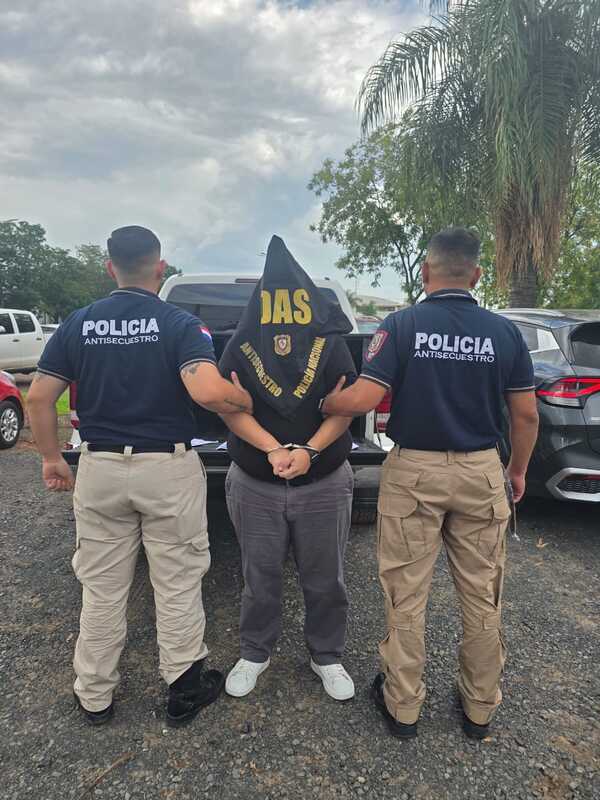 Popular / ¡Ho'a por extorsión jefe de Clínica Forense del Ministero Público!