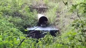 Pobladores denuncian grave contaminación del arroyo Paso Naranja en San Juan Bautista