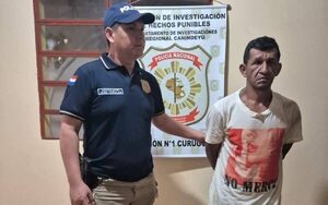 Popular / ¡Conmoción en Curuguaty! Arriero infeliz atacó a su mamá con cuchillo de cocina y le matoite