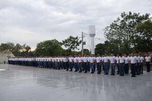 Doscientos aspirantes inician formación en nuevo Colegio de Policía en Paraguarí - Nacionales - ABC Color