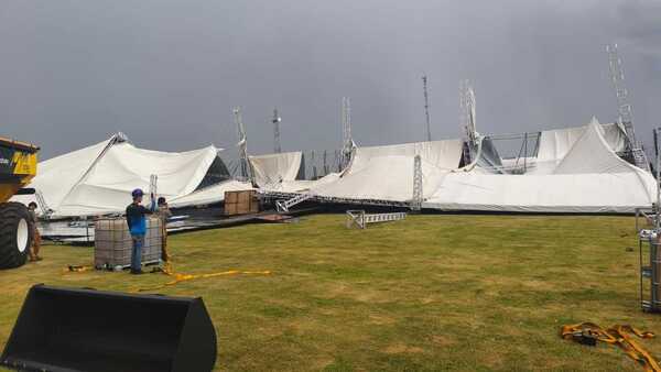 Temporal afecta parte de la estructura de la feria agropecuaria en Yguazú