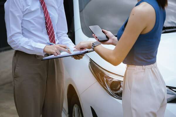 Riesgo, póliza y prevención: el mapa del seguro en Paraguay  - Negocios - ABC Color