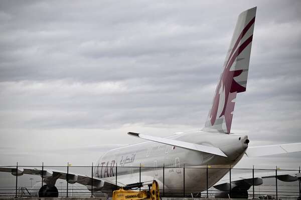 Catar reabre parcialmente su espacio aéreo para vuelos de evacuación y de carga - Mundo - ABC Color