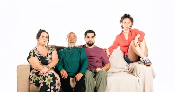 La Nación / Arlequín Teatro estrena “Nunca estuve en Dublín”