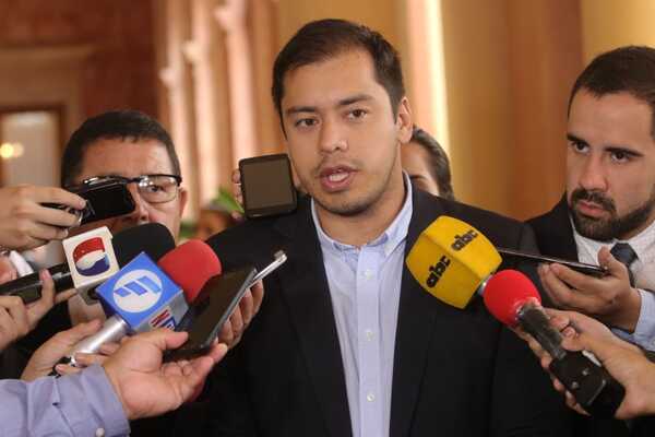 Nueva imputación contra Miguel Prieto y otras 10 personas, entre ellas un diputado