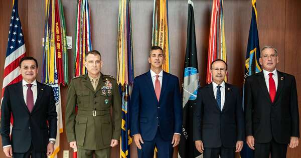 La Nación / Presidente Peña se reunió con el comandante del Comando Sur en EE. UU.