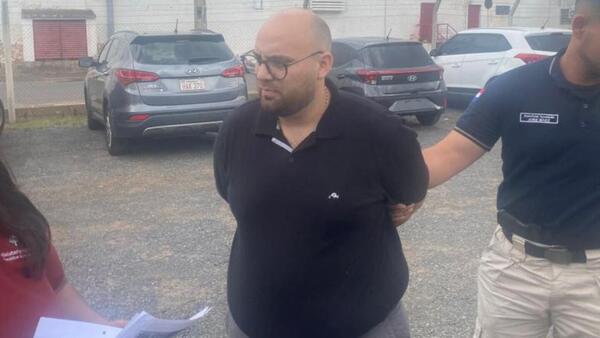 Cae jefe forense por un supuesto pecheo de 15 millones a enfermero rabonero