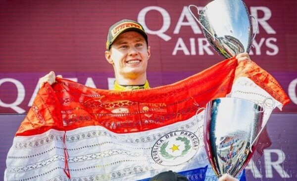 Joshua debuta con victoria en Invicta, en la Sprint Race de Melbourne