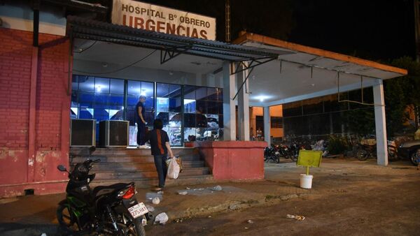 Fiscalía indaga muerte de mujer con rastros de violencia en el Hospital de Barrio Obrero