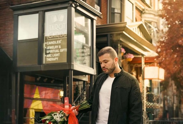 Desde Chicago, guitarrista paraguayo lanza nuevo tema musical: “Valeria” | Unicanal