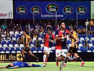 Con doblete de Cecilio Domínguez, Cerro Porteño logra hilar su tercer triunfo - Fútbol - ABC Color