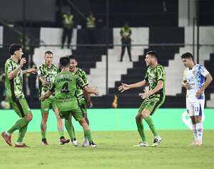 Triunfo corto, pero valioso: Libertad 1-Sportivo Luqueño 0 - Fútbol - ABC Color