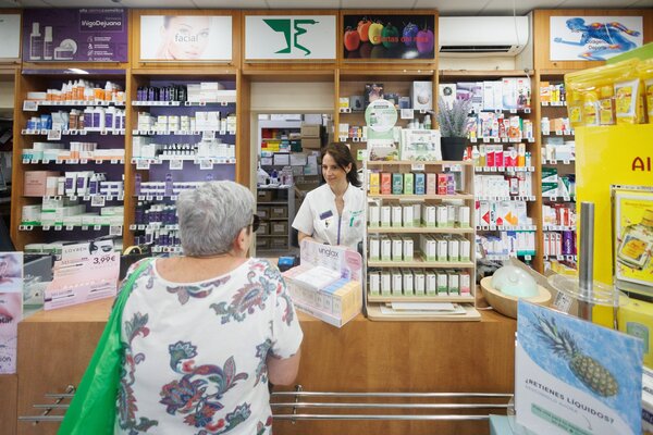 Farmacéuticos piden atención diferenciada para la salud femenina