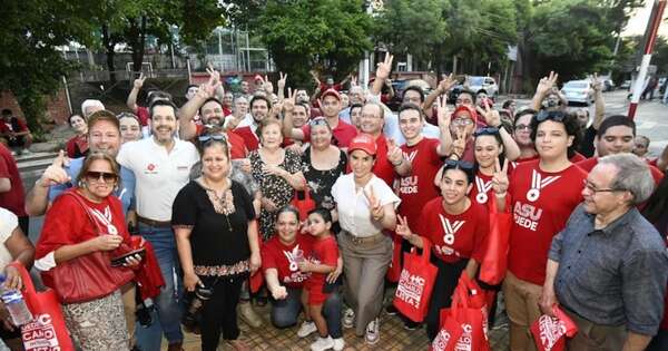 La Nación / Camilo y Latorre recorren Asunción