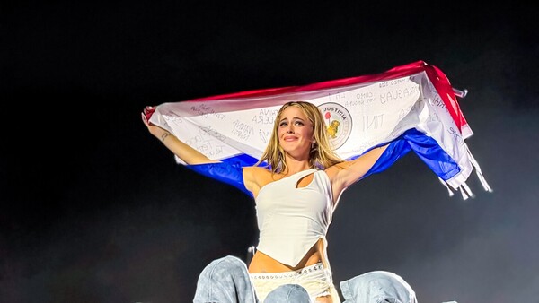 La noche en que Tini emocionó a Paraguay